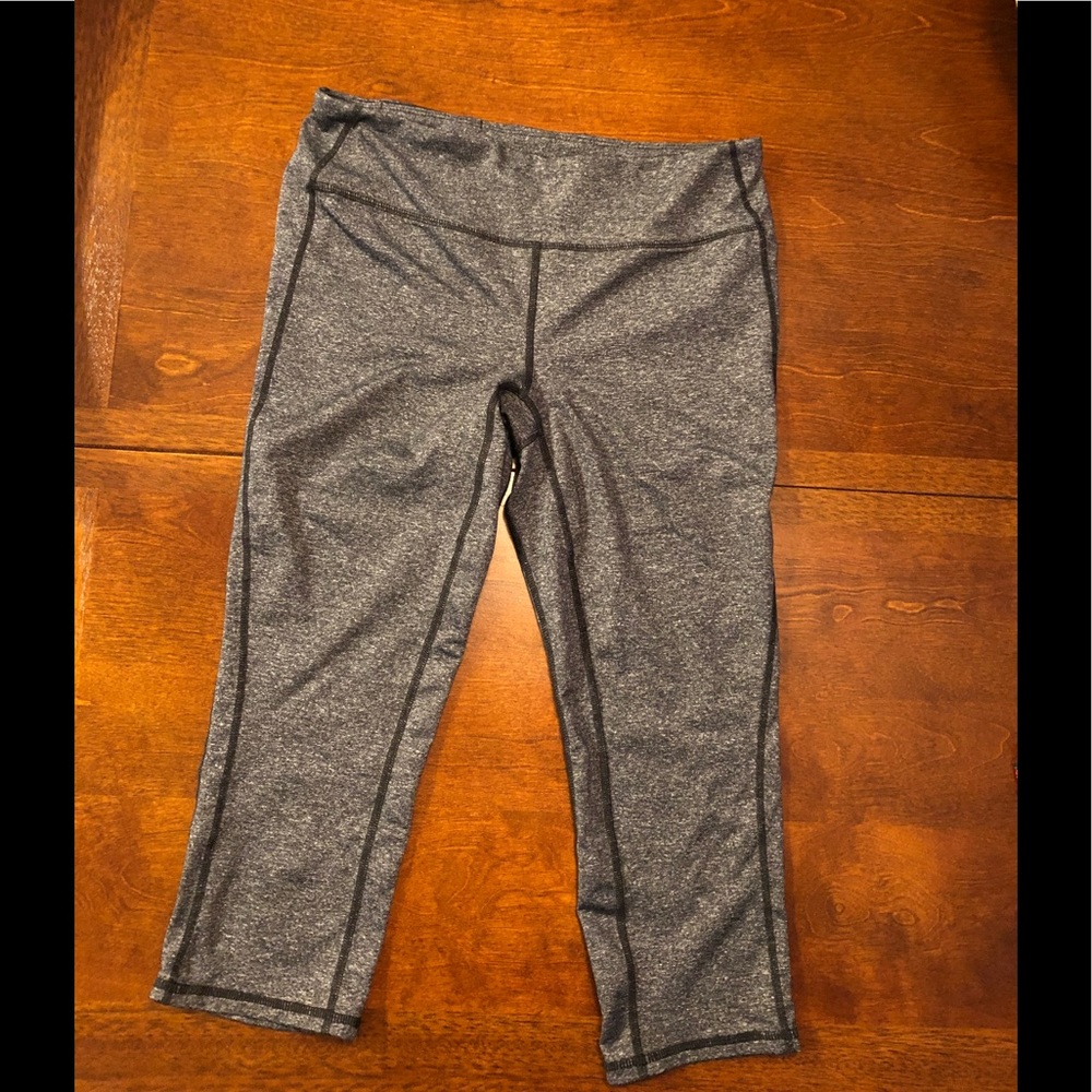 Workout capris